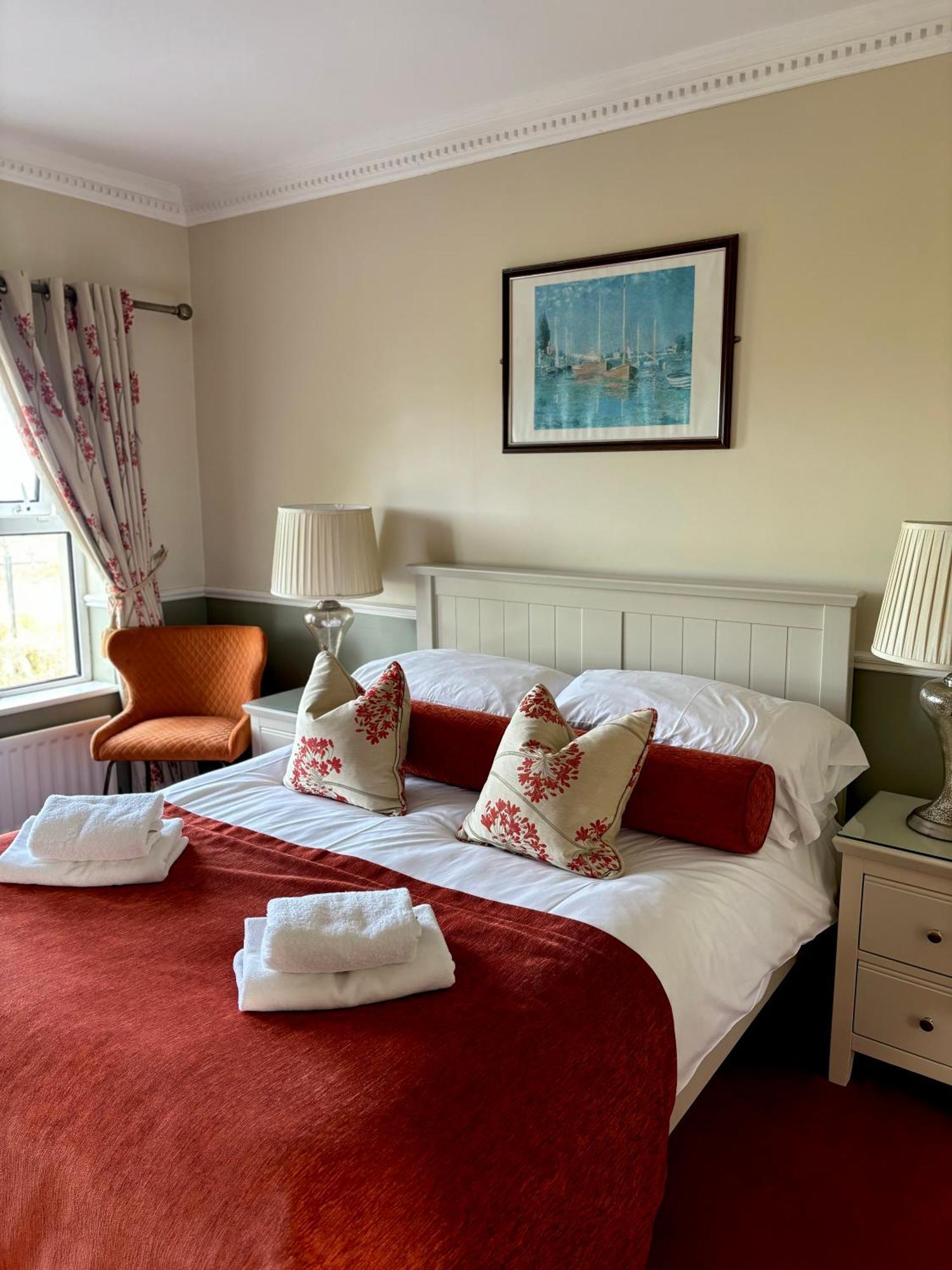 Aran View And Hotel Doolin