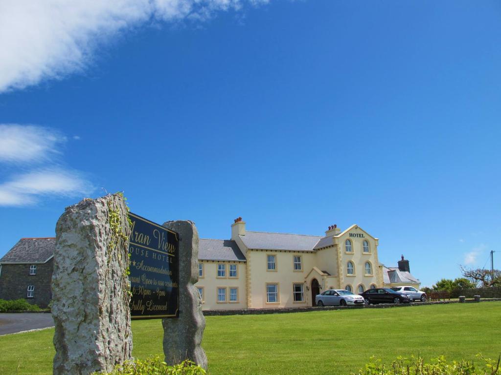 Aran View And Doolin