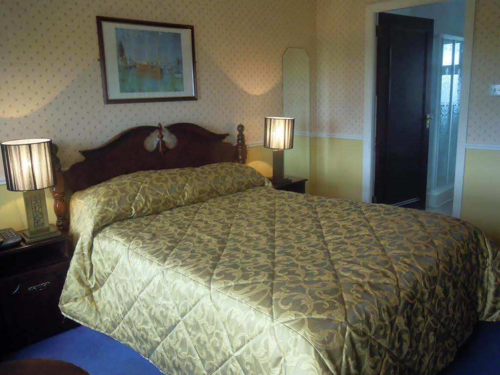 Aran View And Hotel Doolin